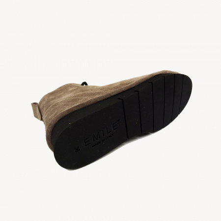 Замшевые ботинки Emile