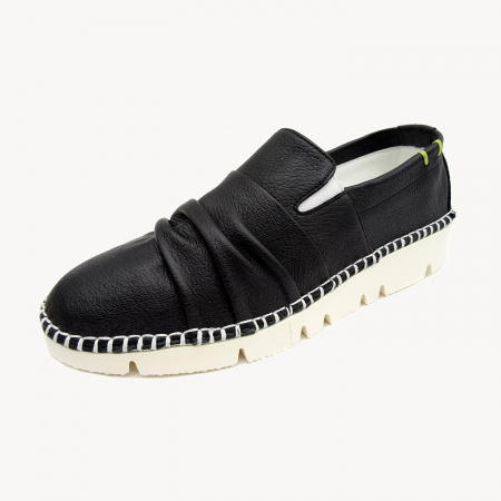 Кожаные слипоны Emile