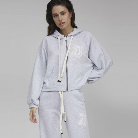 Костюм в спортивном стиле J.B4 (Just Before) 