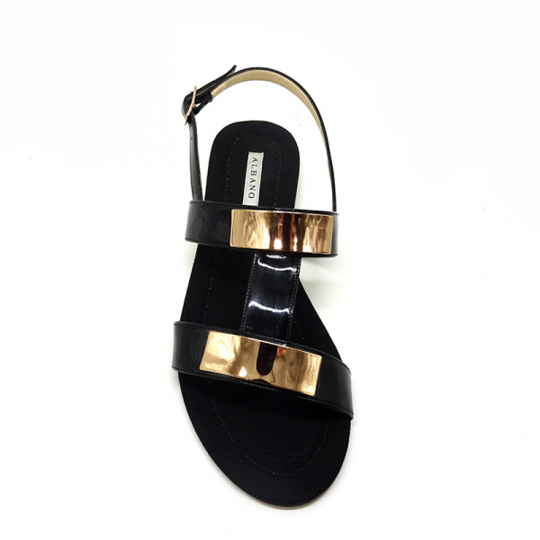 Лаковые сандалии Albano