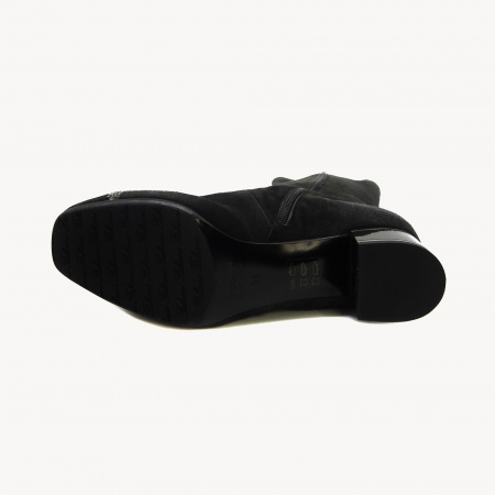 Замшевые сапоги Giovanni Fabiani