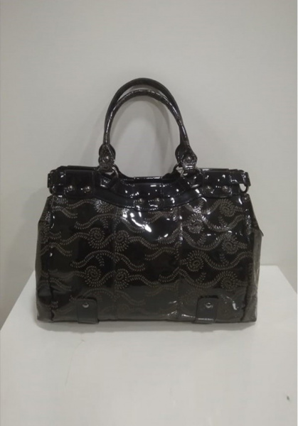 Лаковая сумка Barbara