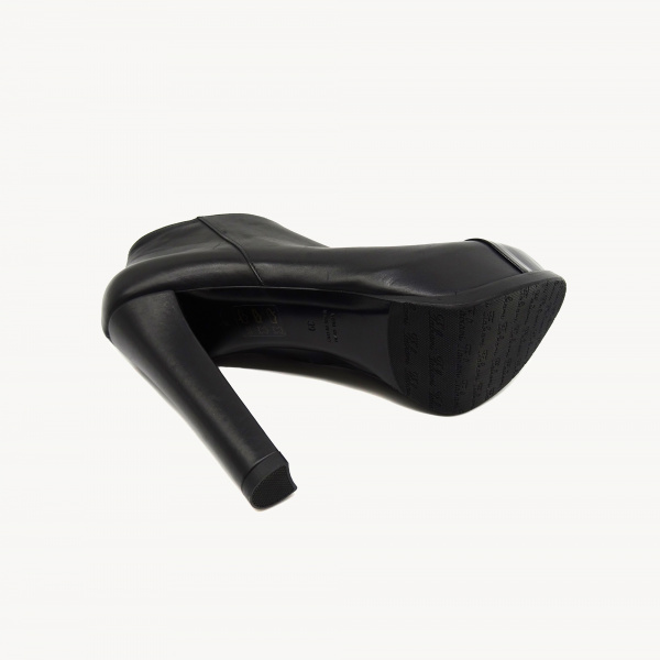 Кожаные ботильоны Giovanni Fabiani