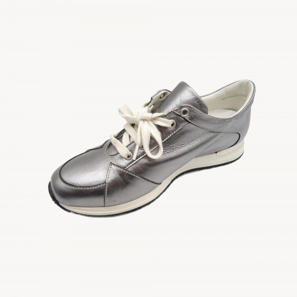 Кожаные кроссовки Luigi Traini