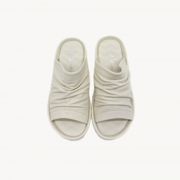 Кожаные сабо Lab Milano