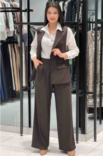 Костюм (жилет и брюки) Piena