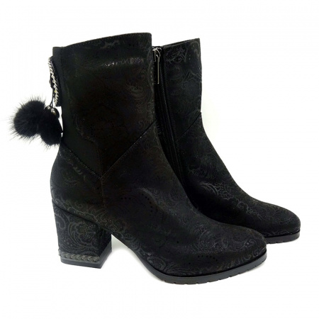 Замшевые ботильоны Conni