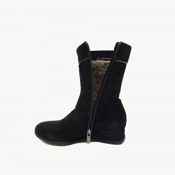 Замшевые полусапоги Giovanni Fabiani