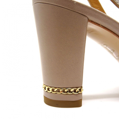 Кожаные босоножки Giovanni Fabiani