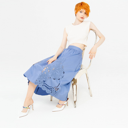 yubka-a-pokroya-iz-khlopka-s-vyshivkoy-fracomina-a-sg-2013_3