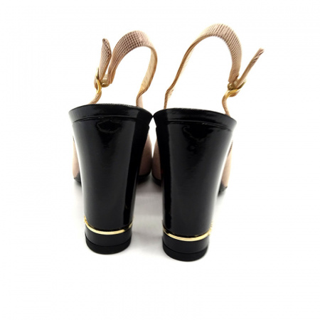 Лаковые босоножки Giovanni Fabiani