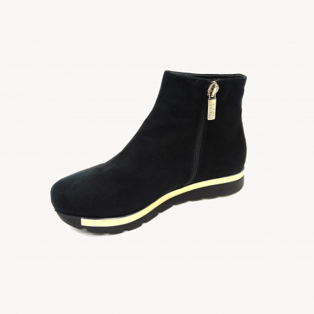 Замшевые ботинки Luigi Traini