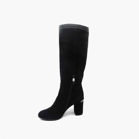 Замшевые сапоги Essere