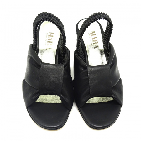 Кожаные босоножки Mara DIANA