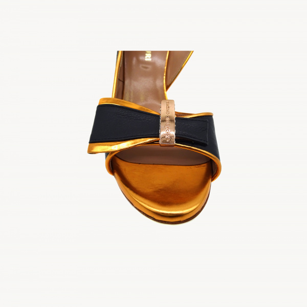 Кожаные босоножки Renzo Mercuri