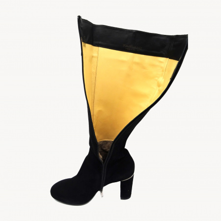 Замшевые сапоги Giovanni Fabiani