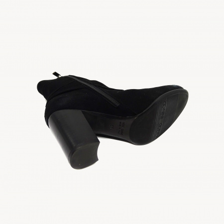 Замшевые полусапоги Conni