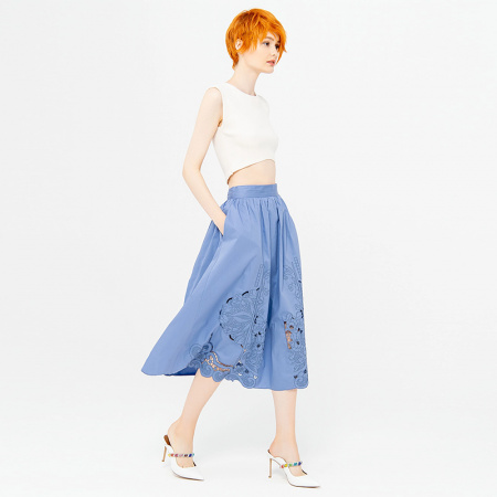 yubka-a-pokroya-iz-khlopka-s-vyshivkoy-fracomina-a-sg-2013_2