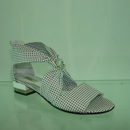 Кожаные босоножки Conni