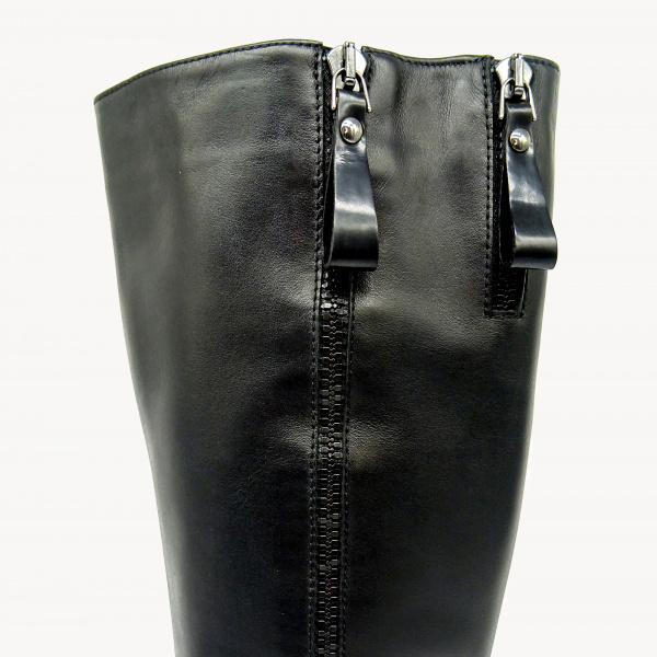 Кожаные сапоги Giovanni Fabiani