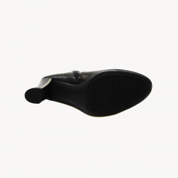 Кожаные сапоги Giovanni Fabiani