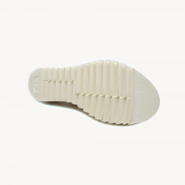 Кожаные босоножки Laura Bellariva