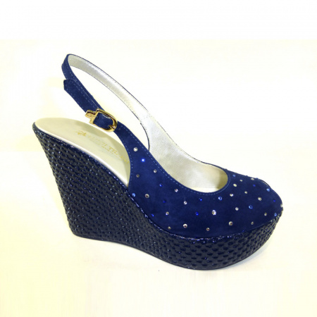 Замшевые босоножки Luigi Traini