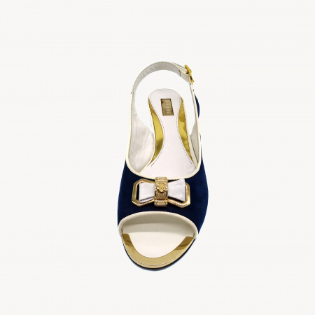 Кожаные босоножки Conni