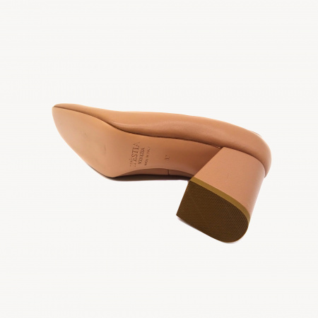 Кожаные туфли на устойчивом каблуке Hestia Venezia