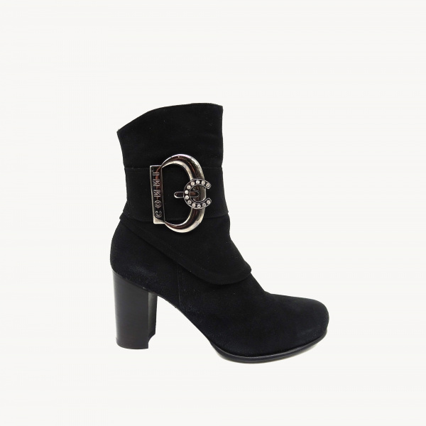 Замшевые полусапоги Conni