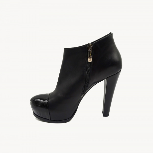 Кожаные ботильоны Giovanni Fabiani