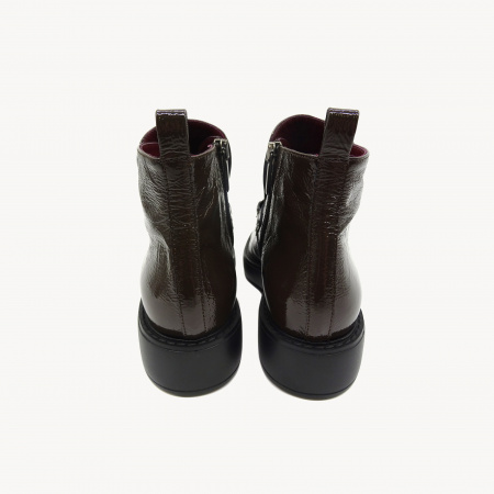 Лакированные ботинки Mot-Cle